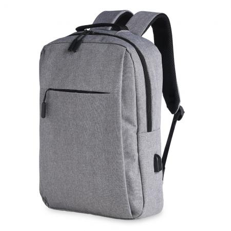 Mochila de Nylon 21L USB CB 1320C